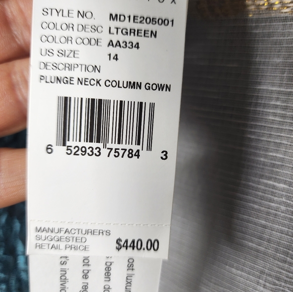 AIDAN MATTOX Long Plunge Neck Off Shoulder Evening Gown - Picture 9 of 16